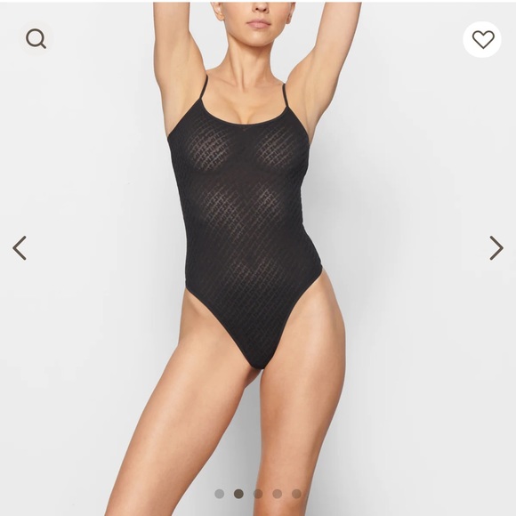 Skims mesh bodysuit - Picture 2 of 7